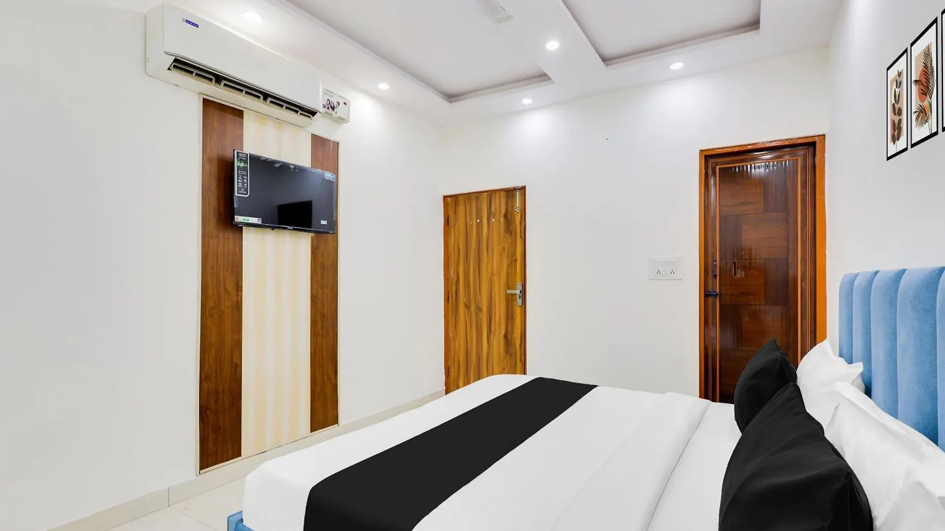 Hotel O Asp Royal Residency Delhi   Delhi (National Capital Territory of India)