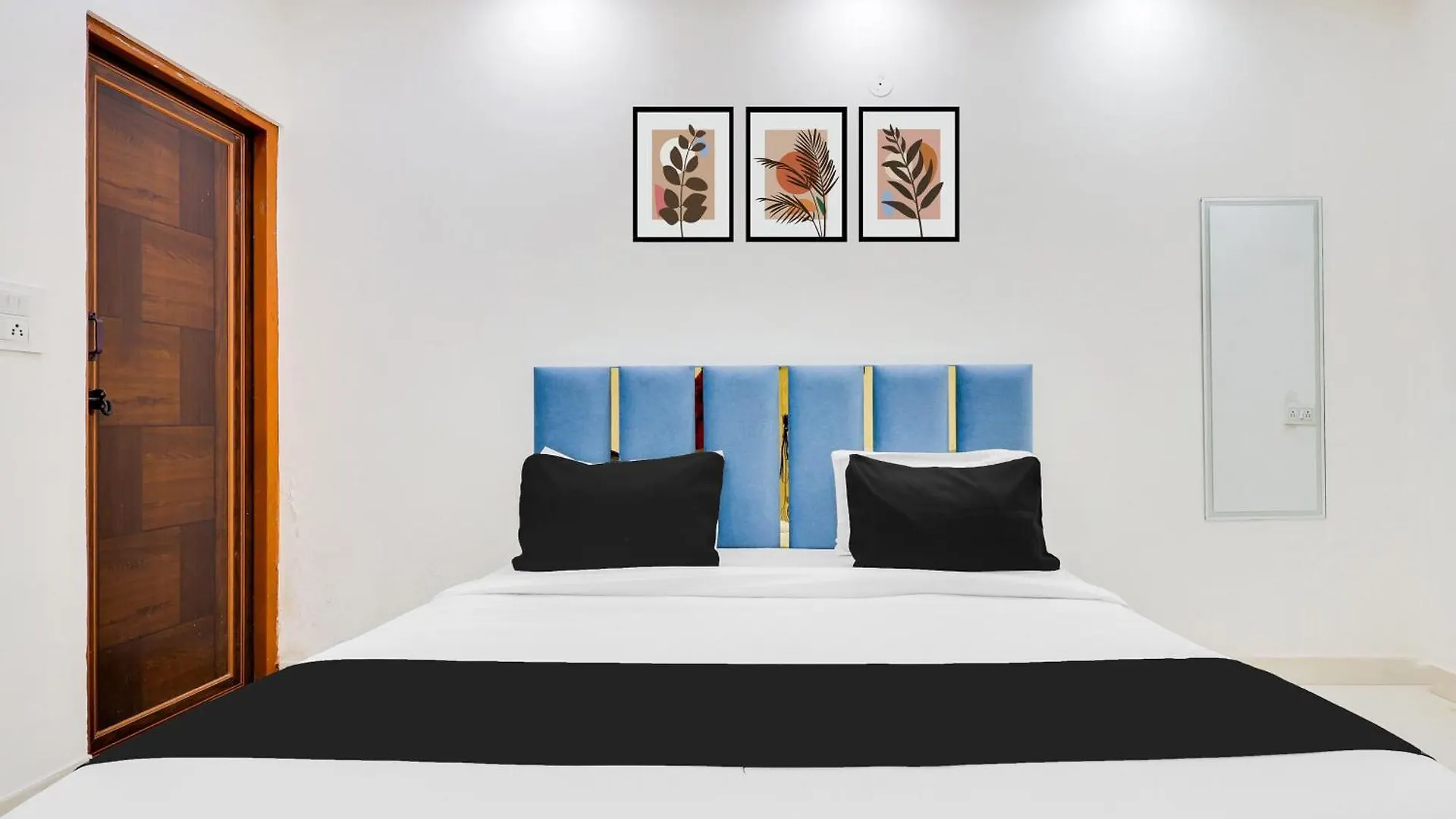 Hotel O Asp Royal Residency Delhi   Delhi (National Capital Territory of India)